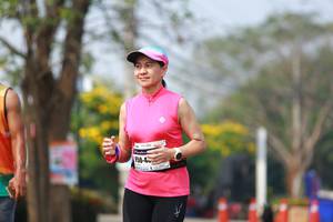 BIB: 1017
                            <button type="button" onclick="openModal(9901385)" class="btn btn-primary btn-sm float-right btn-popup" data-toggle="modal" data-target=".modal-high-quality">
                        <i class="fas fa-shopping-cart"></i> Add to Cart
                    </button>
                                            <button type="button" onclick="isThisMe(9901385, true)" class="btn btn-success btn-sm float-right btn-popup btn-isme hidden" data-toggle="tooltip" data-placement="bottom" title="นี่คือรูปของคุณใช่ไหม คลิกที่นี่เพื่อเอาเข้าอัลบั้ม">
                        <i class="fas fa-plus"></i> Add to album
                    </button>
                    <button type="button" onclick="isThisMe(9901385, false)" class="btn btn-warning btn-sm float-right btn-popup btn-isnotme hidden">
                        <i class="fas fa-ban"></i> Remove from album
                    </button>